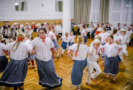 Uczestnicy Świątecznego Spotkania dla Seniorów w Koniakowie fot. M.Kuźma