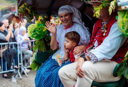 Korowód Dożynkowy fot. J. Matuszny